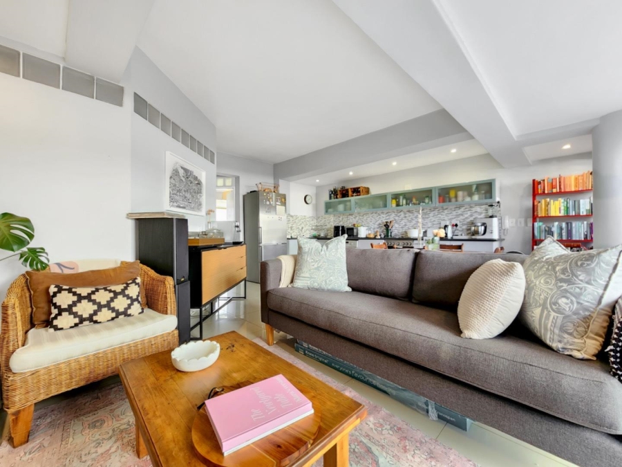 2 Bedroom Property for Sale in Sea Point Western Cape